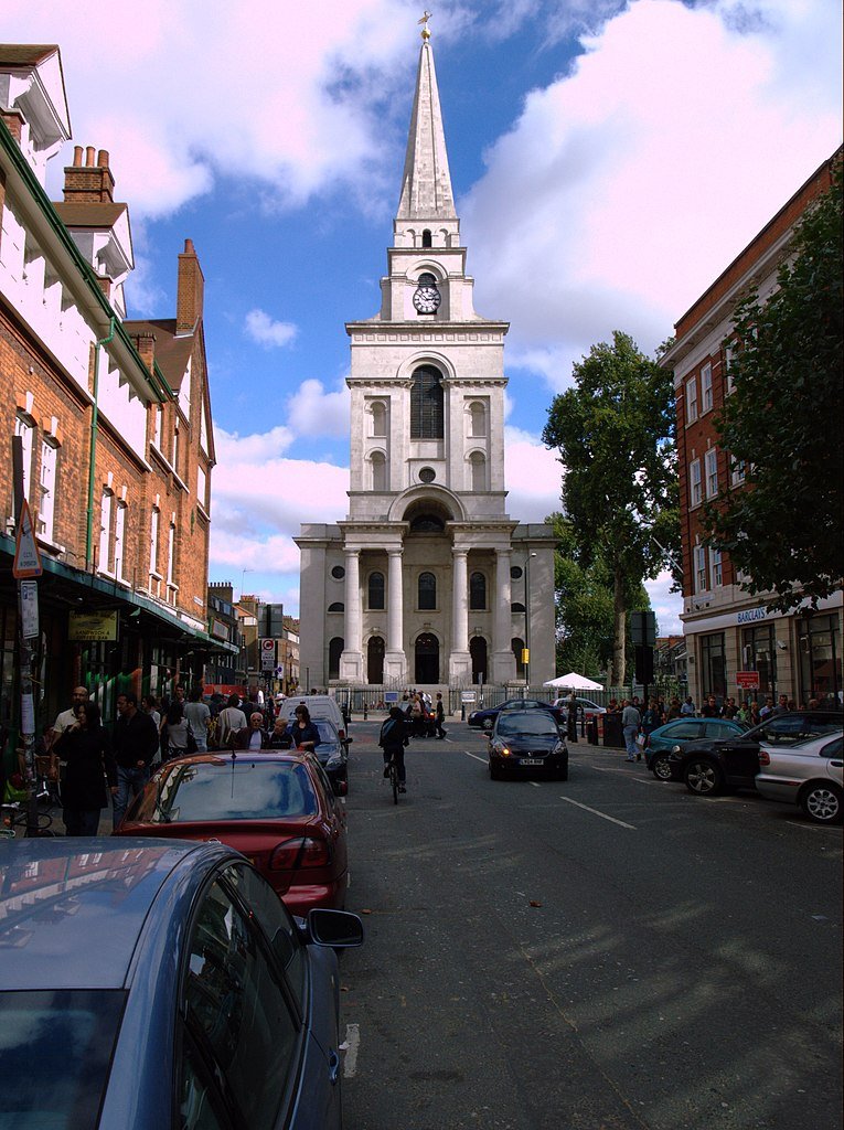 lueyee's tweet photo. #ChristChurchSpitalfields is as big as a parish church can be in proportion to its neighbourhood without inhumanly dwarfing it. #Anglican https://t.co/2RD6EObBCV