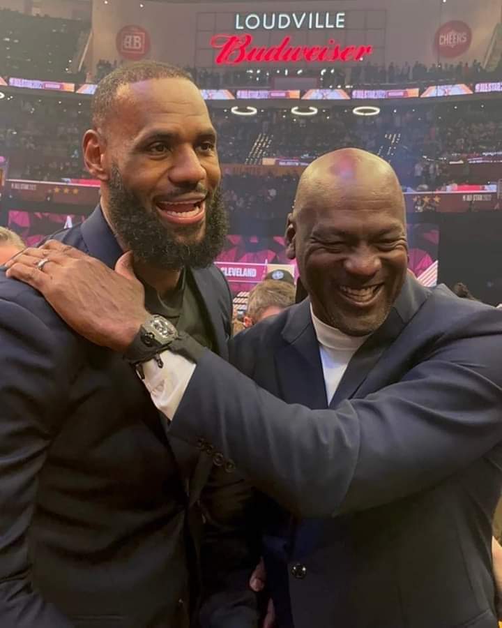 Boochienem's tweet photo. Only person missing is Kobe. #ripkobe. #goats #dakang #dagoat https://t.co/K82TBZeSlL