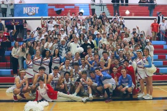 payton_howe1's tweet photo. BACK TO BACK DISTRICT CHAMPS BABY‼️‼️ STATE HERE WE COME!!!WE’RE READY TO RUN IT BACK😤😤 https://t.co/neiFEh0SoC