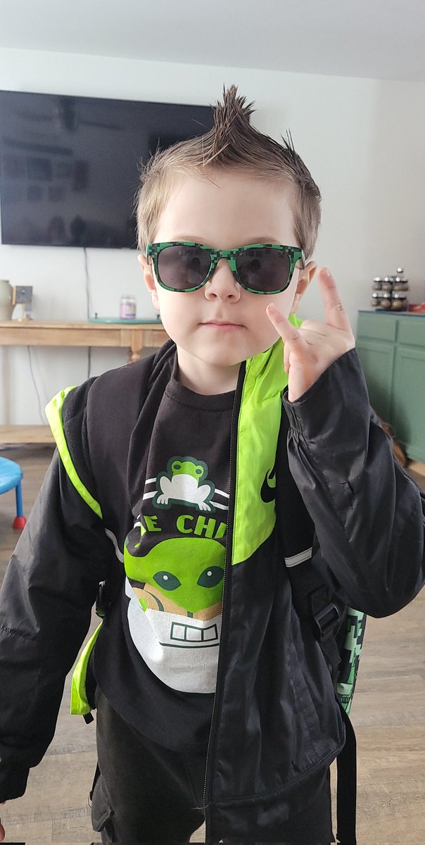 mama_confer's tweet photo. My first-born baby is 6 today 😭😭💙 https://t.co/KGMYH68Pha