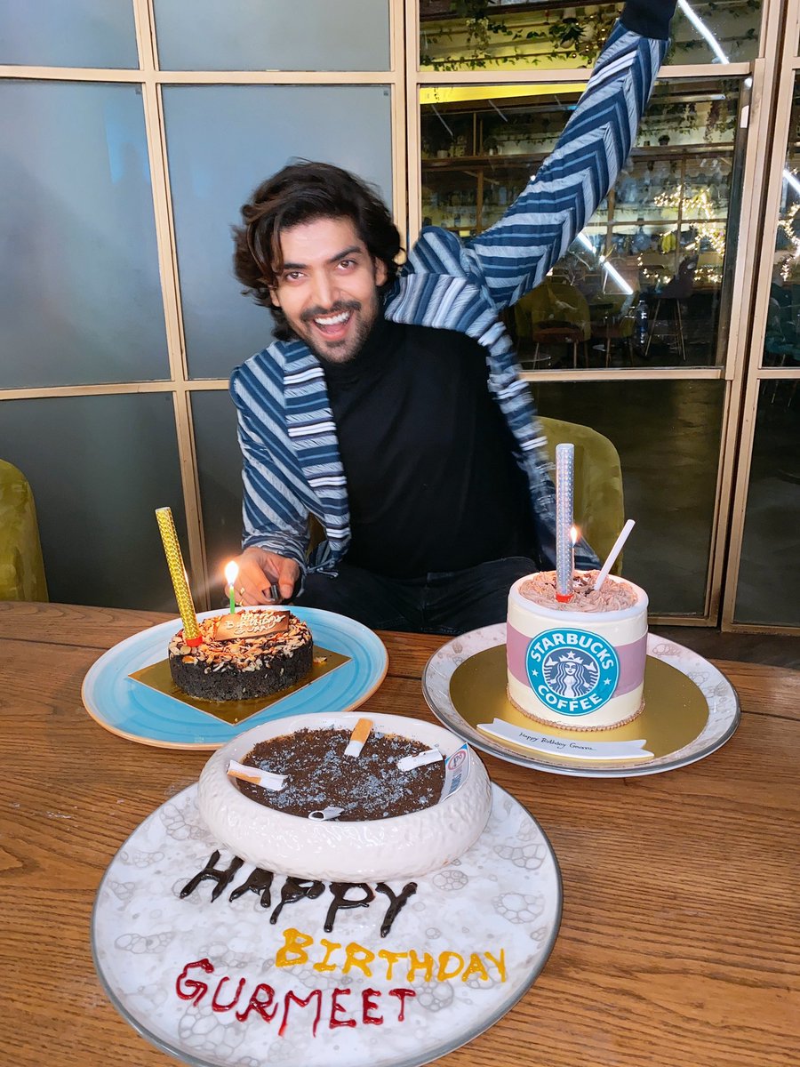 gurruchoudhary's tweet photo. To another year of being wiser,happier ,hopeful , peaceful and being with your loved ones. 
.P.s. taking a moment to also thank my fans who are a part my family too.  for consistently being with me loving me caring for me as their own. Keep me in your blessings 
#happybirthday https://t.co/NT1i0OJfxR