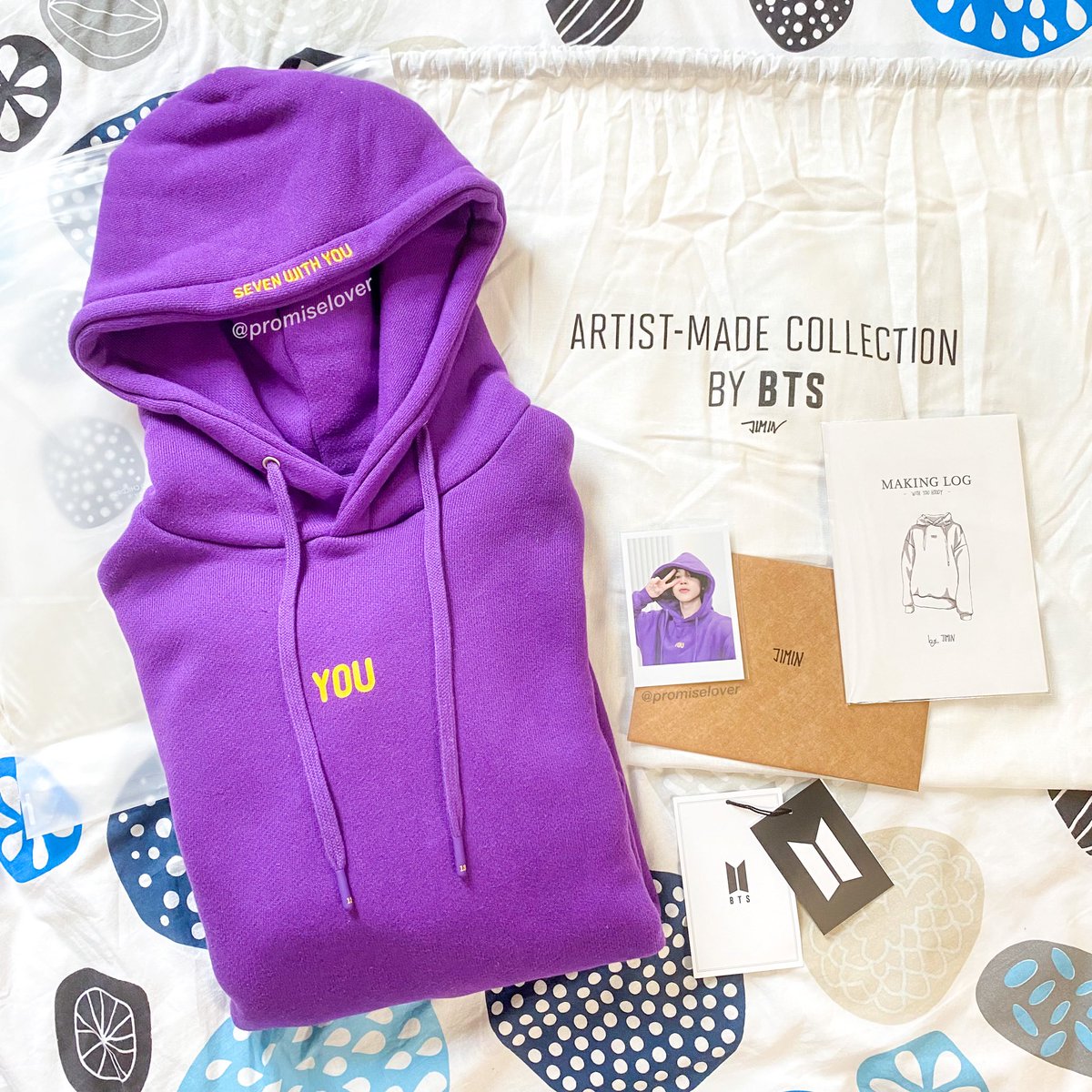 promiseIover's tweet photo. AAAA thank you so much @MagicShoppe07 for bringing Jiminβs With You Hoodie home to me!! ππ it was packaged so well (neat & secure π―) and iβm really happy that it arrived quickly!! Thank you for being so accommodating!! π βtil my next purchase po hehe π₯° #MagicShoppeFeedbacks https://t.co/1ezDnULPEc