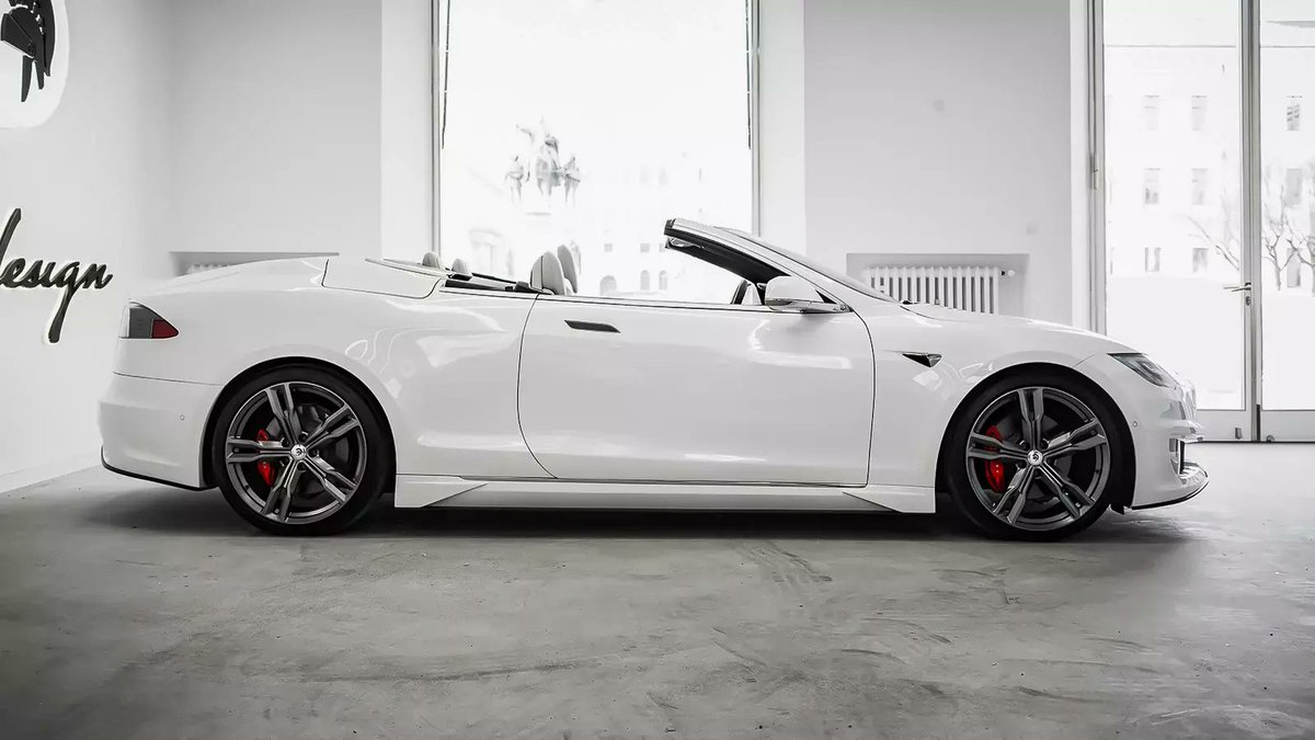 justmotoring's tweet photo. #Tesla Model S Convertible by Italian coach builder, #AresDesign 😍😍 https://t.co/GDRSsEA9Xx