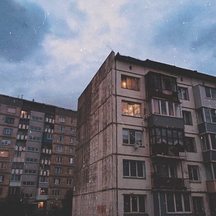 MKart_paint's tweet photo. ~и я пытаюсь приподняться, хочу в глаза ей поглядеть. Взглянуть в глаза и разрыдаться. И никогда не умереть. Никогда не умереть... https://t.co/8Gv6BBFEYY