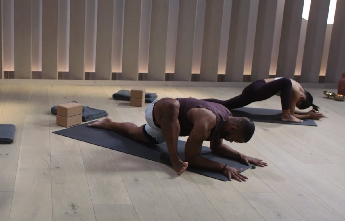 Leebox's tweet image. Release poses after squat day 
CREATE SPACE 
#hips #legs #pigeonpose #lizardpose