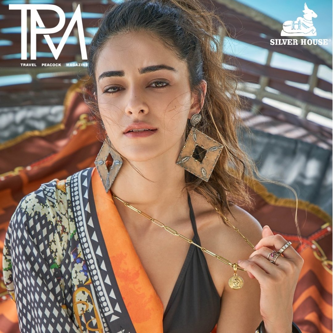 silver_house's tweet photo. @ananyapanday looking gorgeous in Silver Jewellery by @silverhouse.co.in  for @travelpeacockmagazine

Styling done by are favorite @chandnisareen https://t.co/YYfkN0m9Dq
