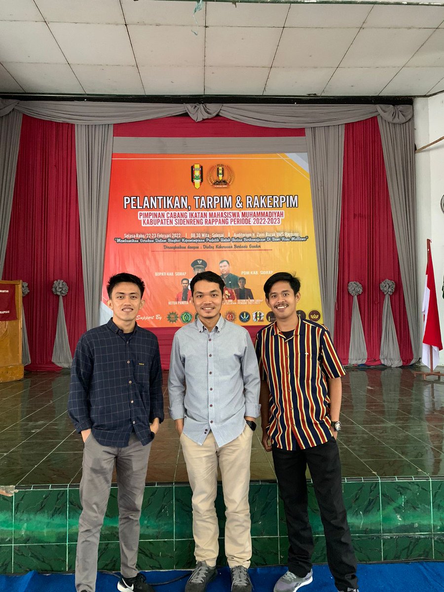 ArmanArmyl's tweet photo. Alumni adalah penanda kita pernah melalui proses. 

Turut hadir dalam pelantikan adik² PC IMM Sidrap Periode 2022-2023.

_______
#immsidrap #immsulsel #immindonesia #kaderimm #aktivisimm #banggajadikaderimm #ayogabungimm #immjaya #immawan #bugis #sidrap #sulawesiselatan https://t.co/zw0hKa2KjE