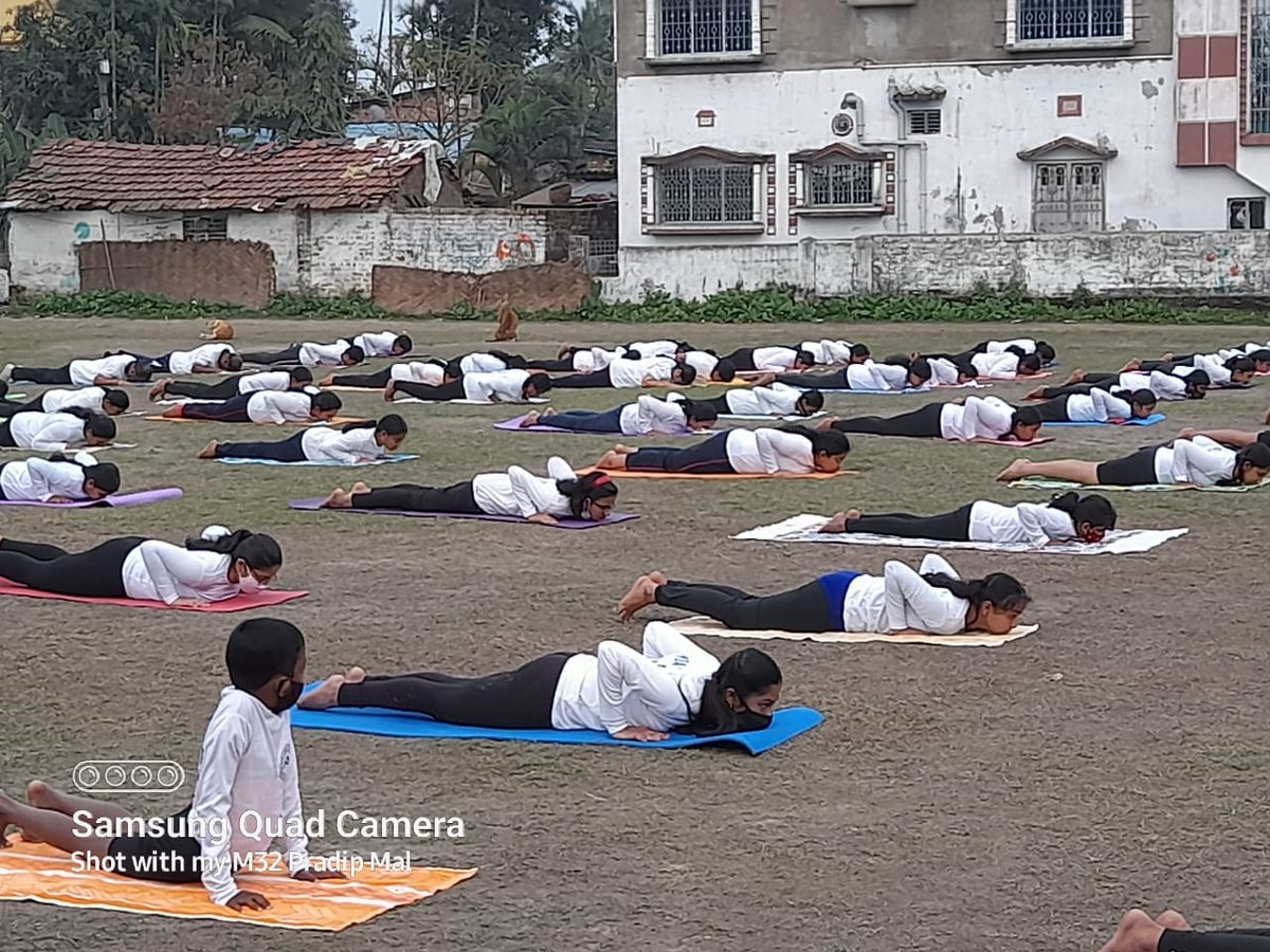 Roy Yoga Center, South 24 Parganas, West Bengal
#750millionsuryanamaskar
#75करोड़सूर्यनमस्कार