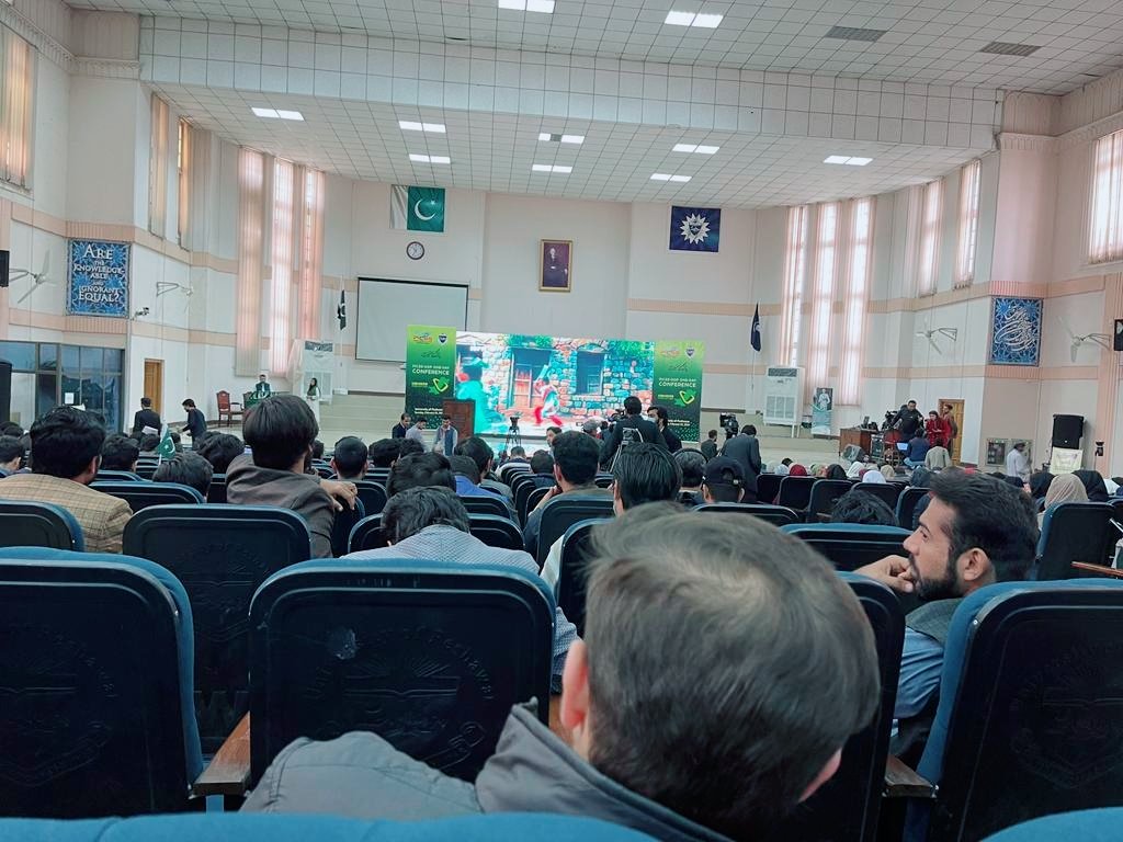 Iamjavedafridi's tweet photo. PICSS-UOP ONE DAY CONFERENCE. 

#Hamarapakistan #PICCS #Pakistaniat #Peshawar https://t.co/0cKEIRifC1