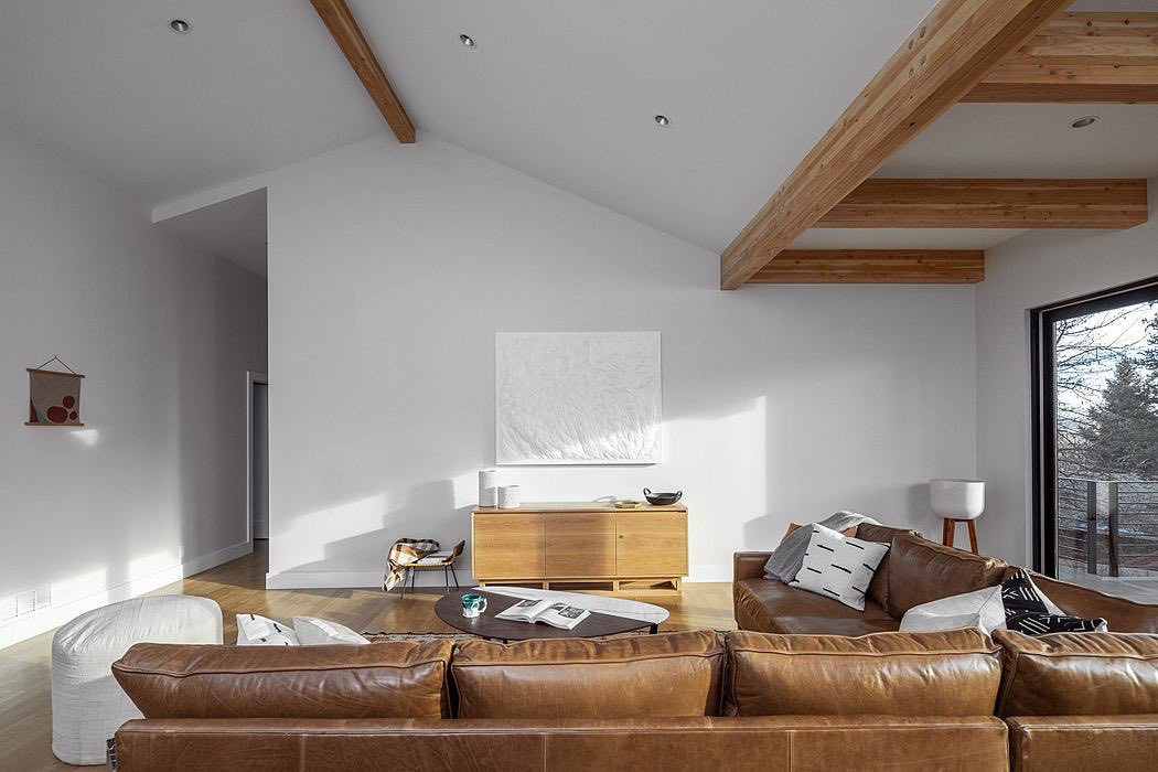 Balsam Residence is a mid-century house located in Boulder, Colorado, redesigned in 2018. 

#architecture #architecturedesign #archidaily #architectural #designinspiration #designer #industrialdesign #industrial #industrialdecor #industrialstyle #industrialinterior #interior