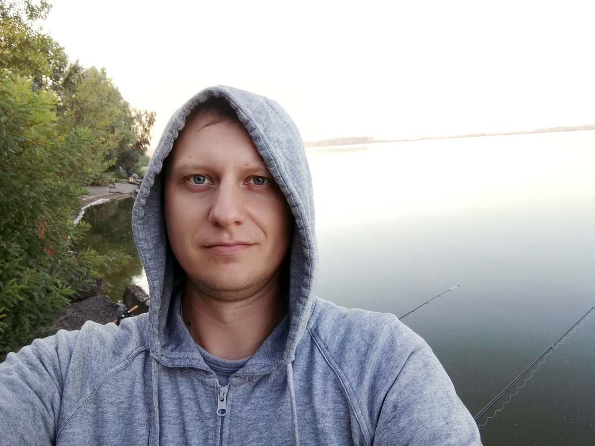 LucIvan1212's tweet photo. Рыбачим 😀 https://t.co/zJs2ti0jXt