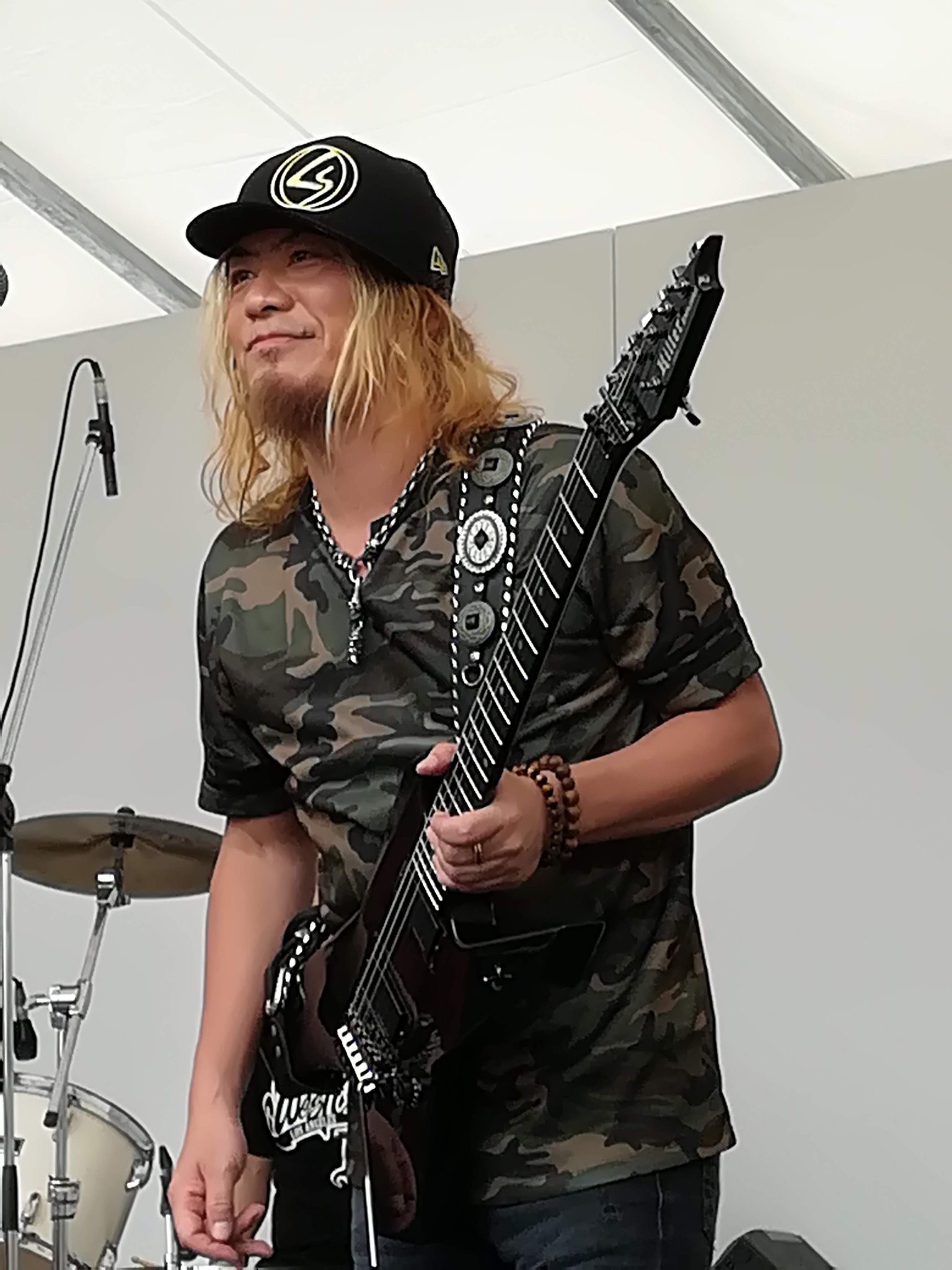 Happy Birthday Akira Takasaki!              (   ) 