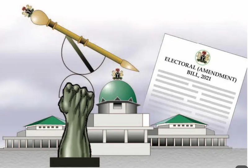 OfficialMikeRay's tweet photo. #TOPICONQUESTTODAY
ELECTORAL BILL; MR PRESIDENT TO SIGN OR NOT TO?
Join the Conversation NOW on  #QuestToday 
#QUESTTODAY With #MikeRay
#QUESTTV https://t.co/Ab6uUK7wna