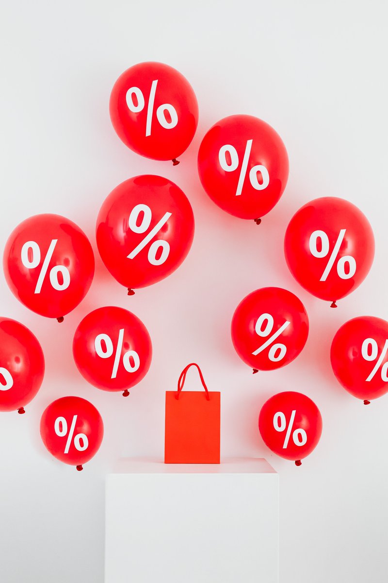 Make your tweet shoppable - like or retweet this tweet and talk to our shopping assistant #shopnow, right here on Twitter DM