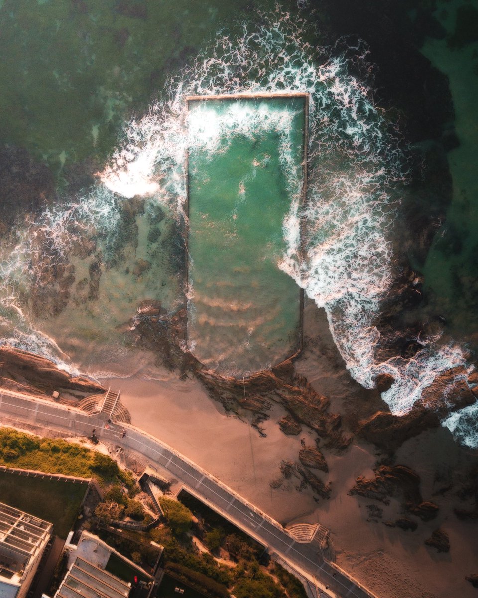 Today is 22/2/22

I have exactly 2 pieces left in my collection, The Coast From Above

Coincidence?

Well… yeah, probably 😂 but still, $ETH is cheap, so it’s a good day to grab a new NFT! 

Happy #Twosday everyone! Link below 👇🏼