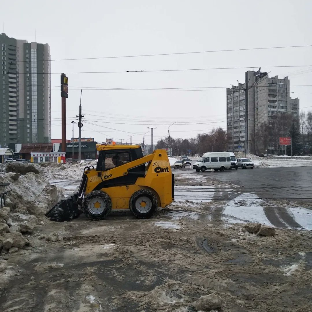 22.02.22г.
- Кольцо ул. Пушкарёва - вывоз снега.