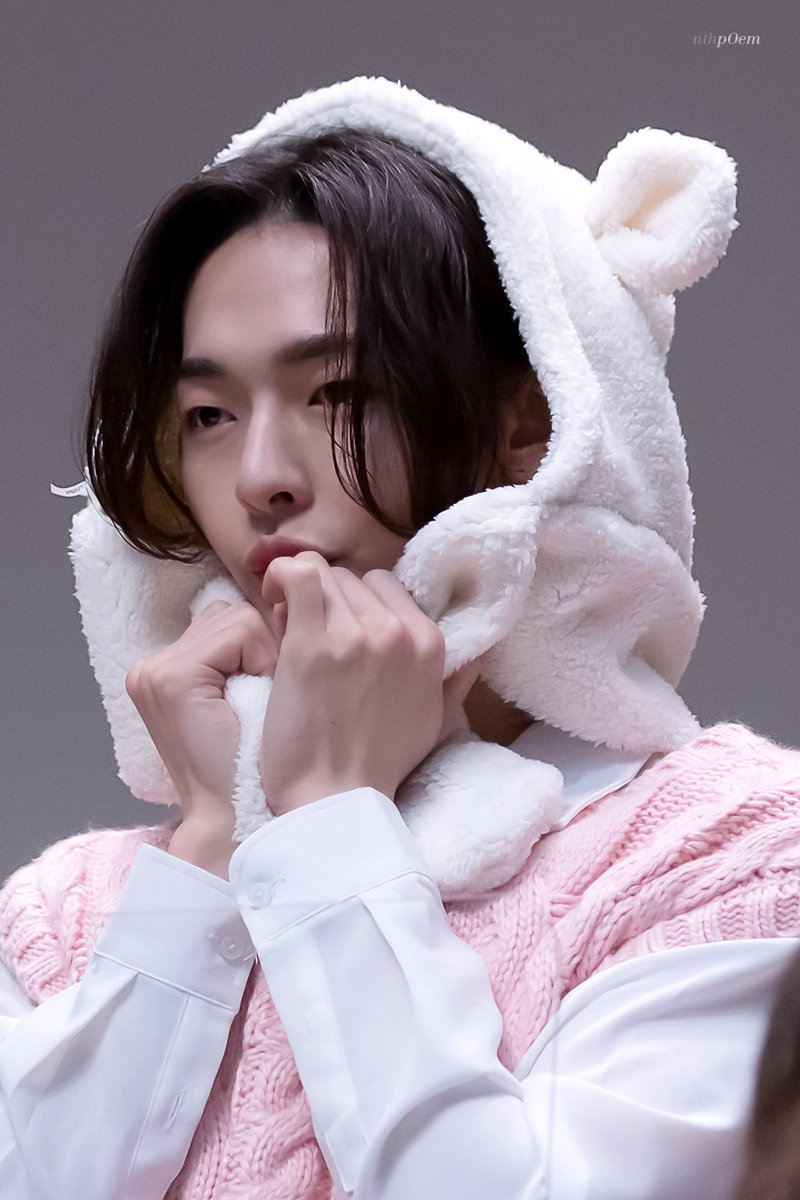 [HQ] 220213 온리원오브 규빈

🐻‍❄️🤍

#OnlyOneOf #온리원오브
#규빈 #KB 
#Instinct_Part2 #skinz