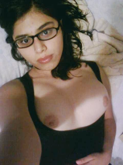 JourneyMimi's tweet photo. Esta noche puedes soñar conmigo... ✨💖 https://t.co/lSH1BeSaFZ