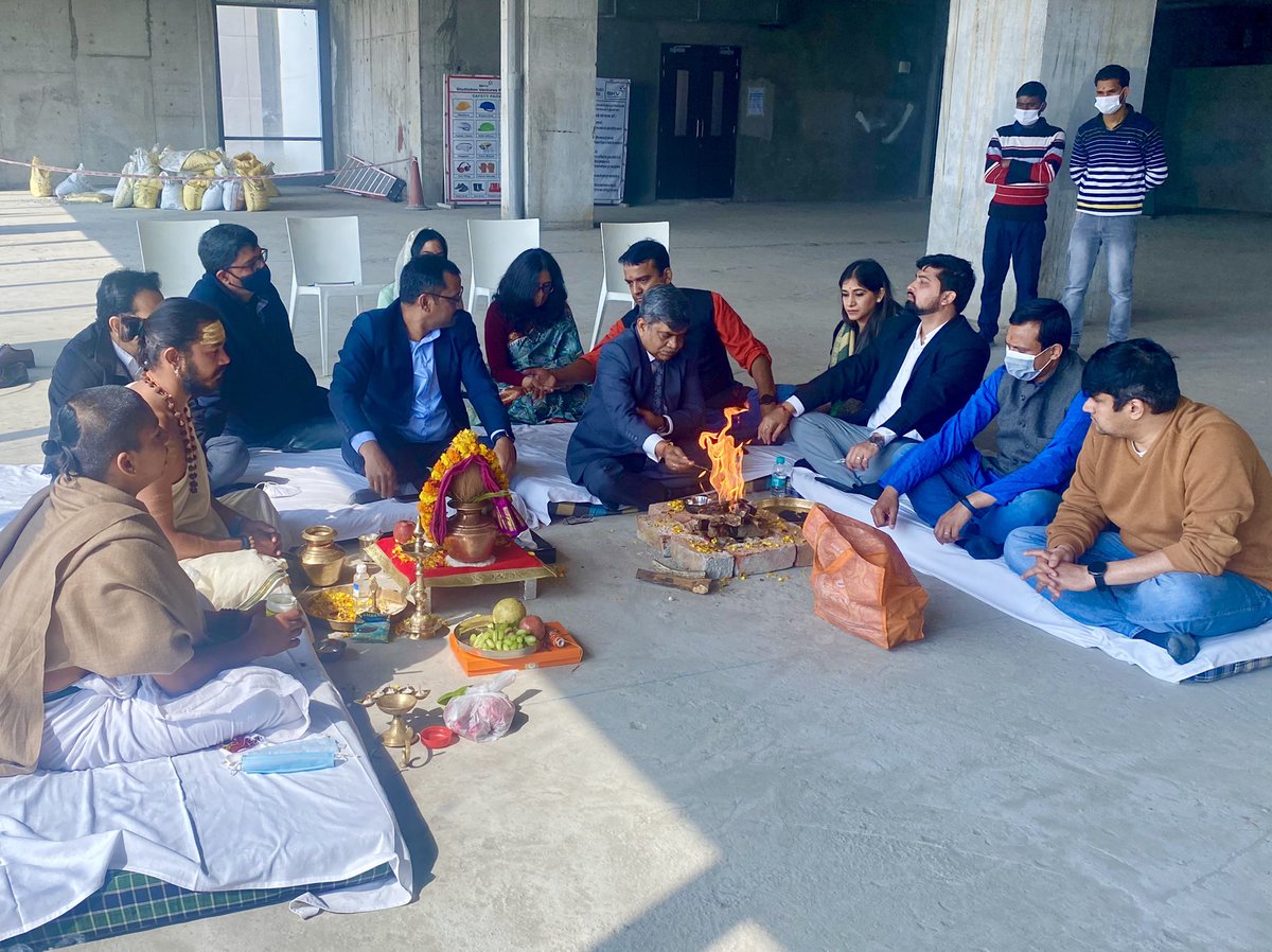 srivastava91265's tweet photo. Blessings! 
Prayer ceremony with colleagues seeking blessings for the start of the construction of the new Nissan India Head Office @ World Mark-2 in Gurugram, Haryana for Big, Bold, Beautiful times #newoffice #Blessings #GoodVibes #team #newoffice #nissan #partnership #Customers https://t.co/hfELThOmwR