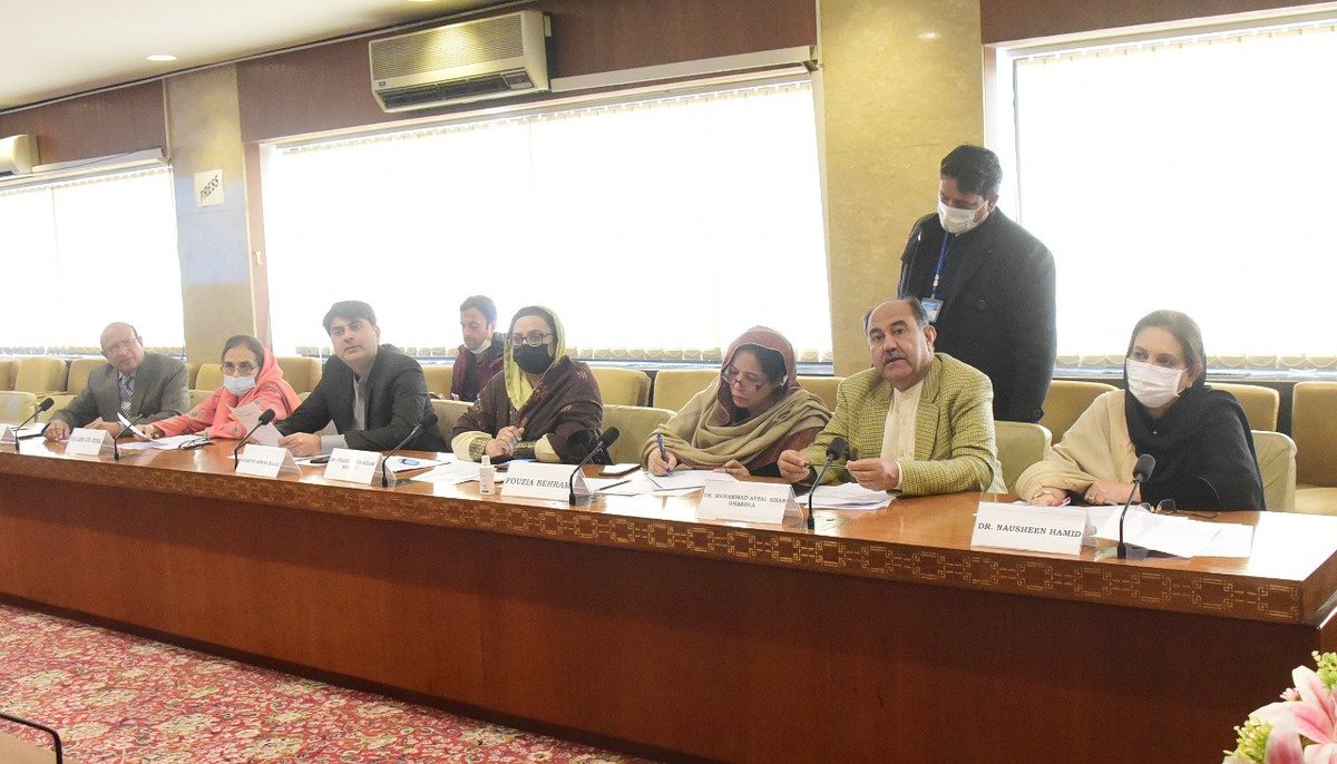 pakco_updates's tweet image. #Feb22nd

2. Standing committee on national #health services met &amp;amp; discussed budgetary proposals of the Ministry relating to Public Sector Development Program of 2022-23.
After discussions, the committee unanimously approved PSDP's worth Rs 84059.397Mn.
#Pakistan #Islamabad #News