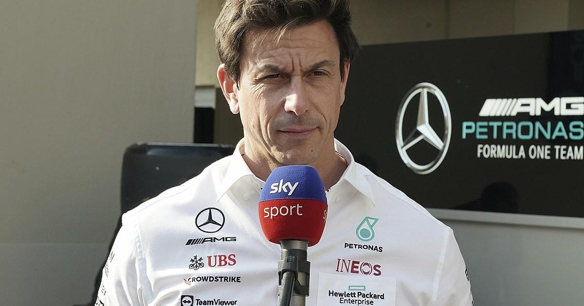 Planet_F1's tweet photo. Toto Wolff insists Mercedes "never had" a number 1 driver

Always given drivers "equal opportunities" to perform

https://t.co/UX9MbrGzBJ #F1 https://t.co/2tdItEMMEw