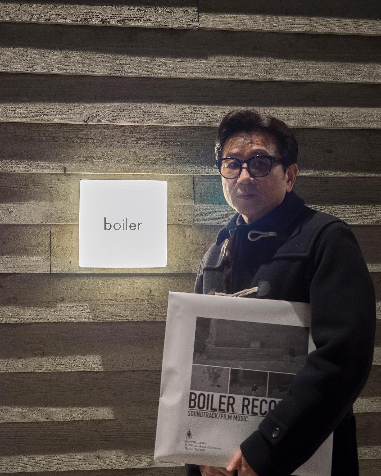 𝗯𝗼𝗶𝗹𝗲𝗿 先日 藤井フミヤさんがtv番組 夢チカ18 の撮影で当店にご来店 最後に2f Boiler Recordsでご購入頂いたレコードと一緒に か かっこいい 放送日は3 15 火 25 25 です 是非ご覧ください 藤井フミヤ さん 夢チカ18 T