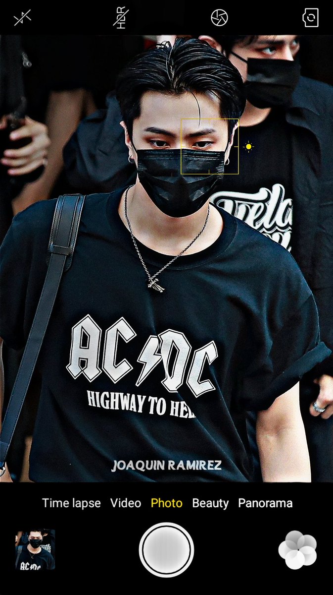 ㅤ

             joaquin ramirez | new acc
             but    not    new    to   rp.
             rt and like to be moots.

ㅤ