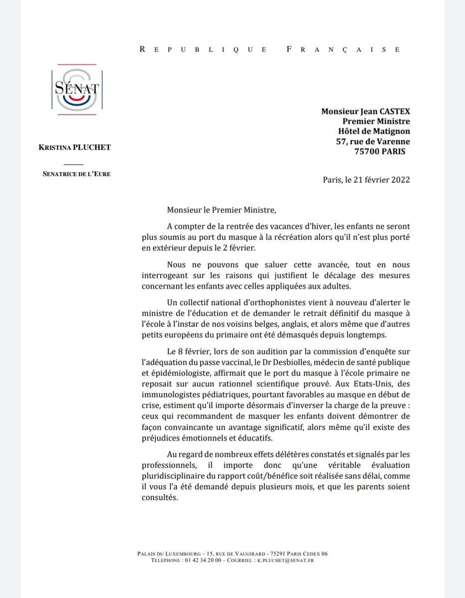 MullerBronnL's tweet photo. Il est urgent de mettre fin au port du masque pour les enfants, comme le recommandent de nombreux pédiatres et orthophonistes. Nous demandons au 1er ministre d’abroger le décret du 29/10/2020, cette mesure de longue durée n’a plus de sens et porte atteinte à la santé des enfants. https://t.co/398i1wlDcy