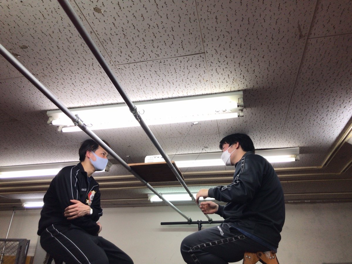 Anko8Mako's tweet photo. D.K HOLLYWOOD STUDIO
今日はプロジェクターの位置を決めて仕込み‼️
皆んなで試行錯誤‼️
映像はバッチリ👍
ちょっとしたミニシアター🎬
#dkhs #dkh #ミニシアター https://t.co/FuV0tnSAcM