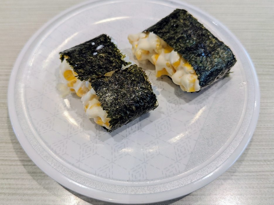 しう ゆくラボ マヨコーンが真横ーンｗｗｗｗｗｗｗ マリッサと一緒に久しぶりに くるくる寿司に行ってきましたよ ２月は頑張ったから許される 手を洗うとこの写真は撮り忘れました T Co 7w75ftbgf5 Twitter