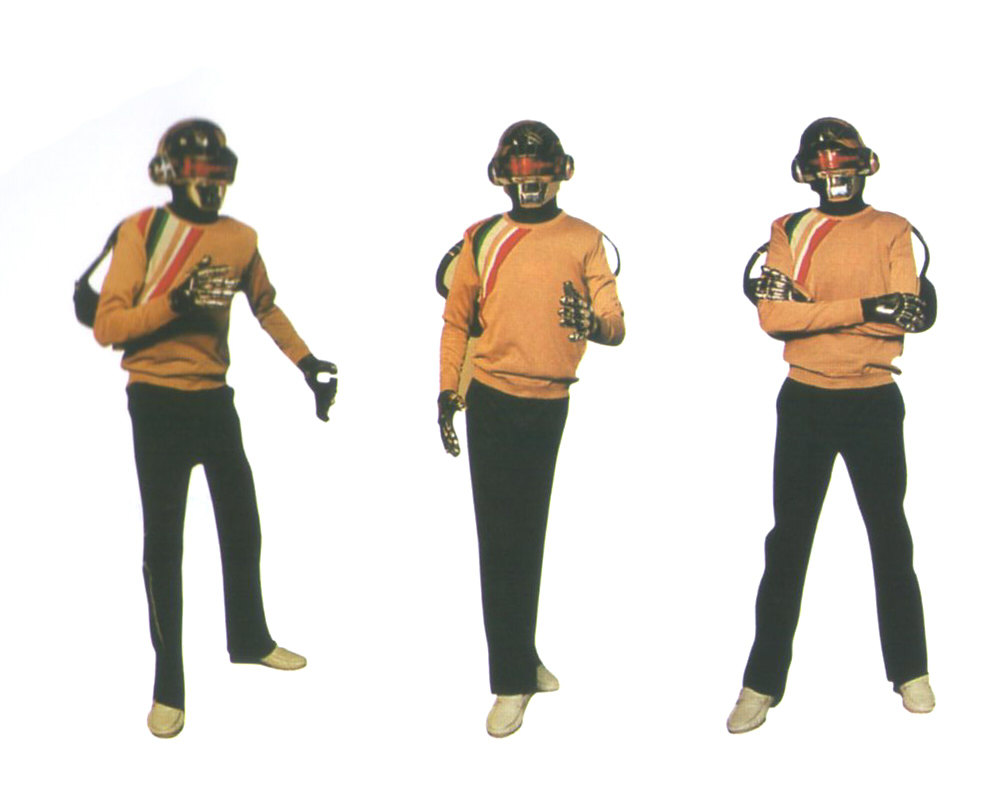 Daft_Wub's tweet photo. Daft Punk photographed in 2000/2001 by Chiba Naobumi for Switch magazine https://t.co/y42dfZu3lf