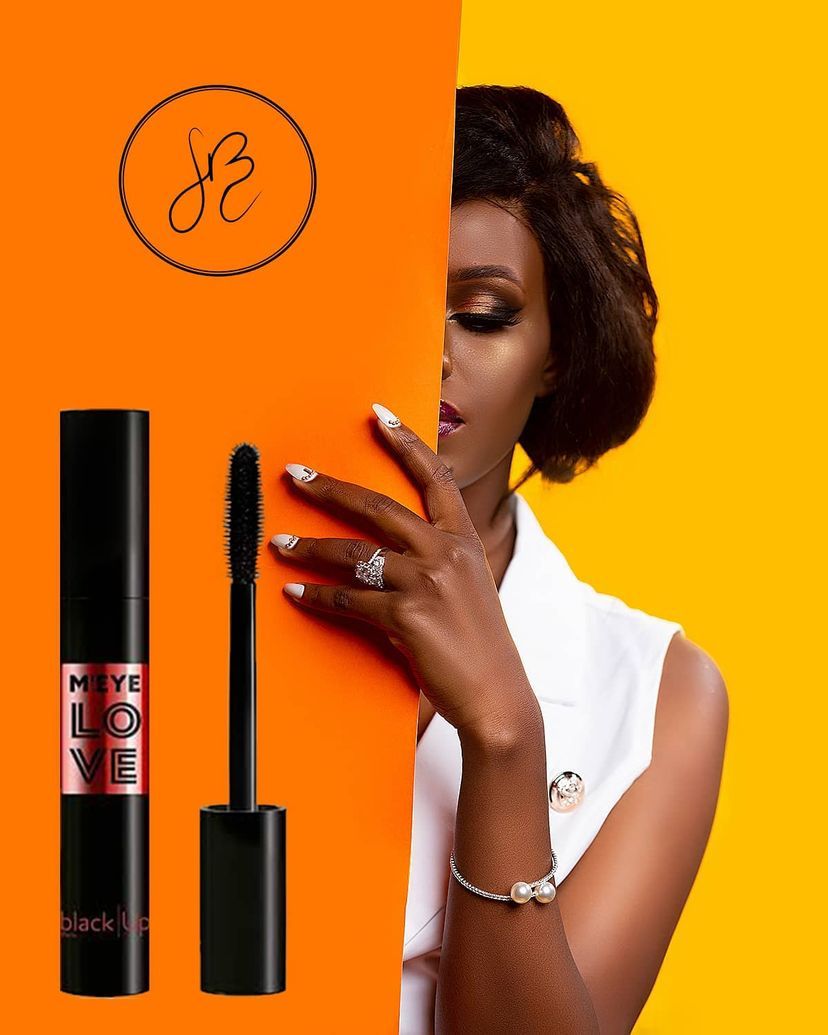 SamoryBeauty's tweet photo. The M'Eye Love mascara brings volume, definition,and length. Get yours at Samory Beauty.
#rwandabeauty #kigaliupdates #beauty #samorybeauty #makeuplover https://t.co/15VwkNnslV
