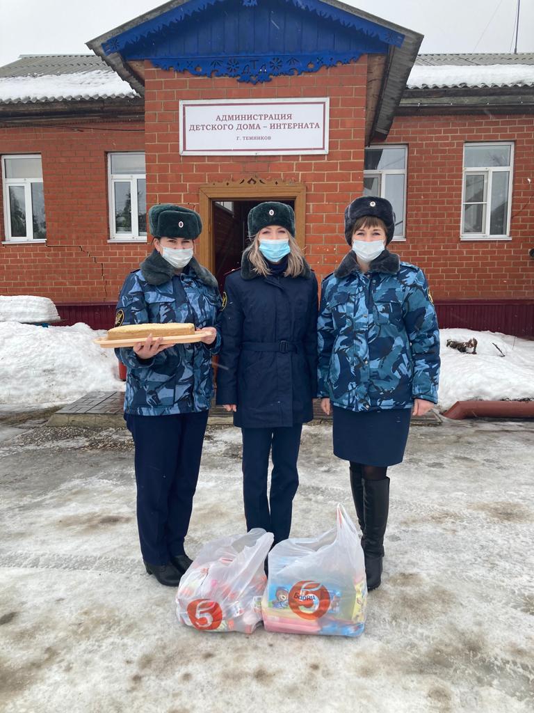 ufsinrm's tweet photo. Сотрудники УФСИН России по Республике Мордовия провели ряд акций в День спонтанного проявления доброты https://t.co/014D3tpWsB