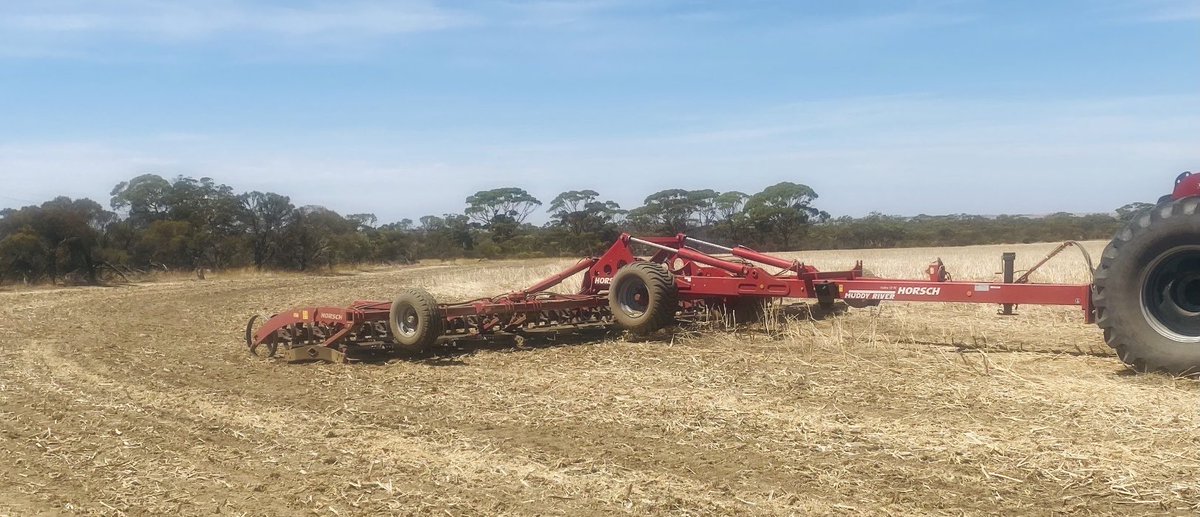 Campbell Jones tweet media