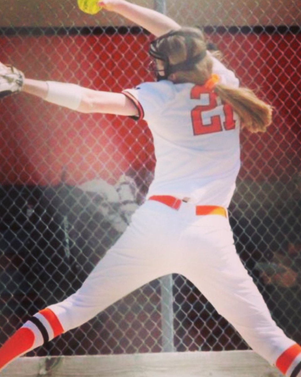 WinhawkSB's tweet photo. 21 Days or a short 3 weeks until WE start are journey 🥎 https://t.co/U9yH392GP1