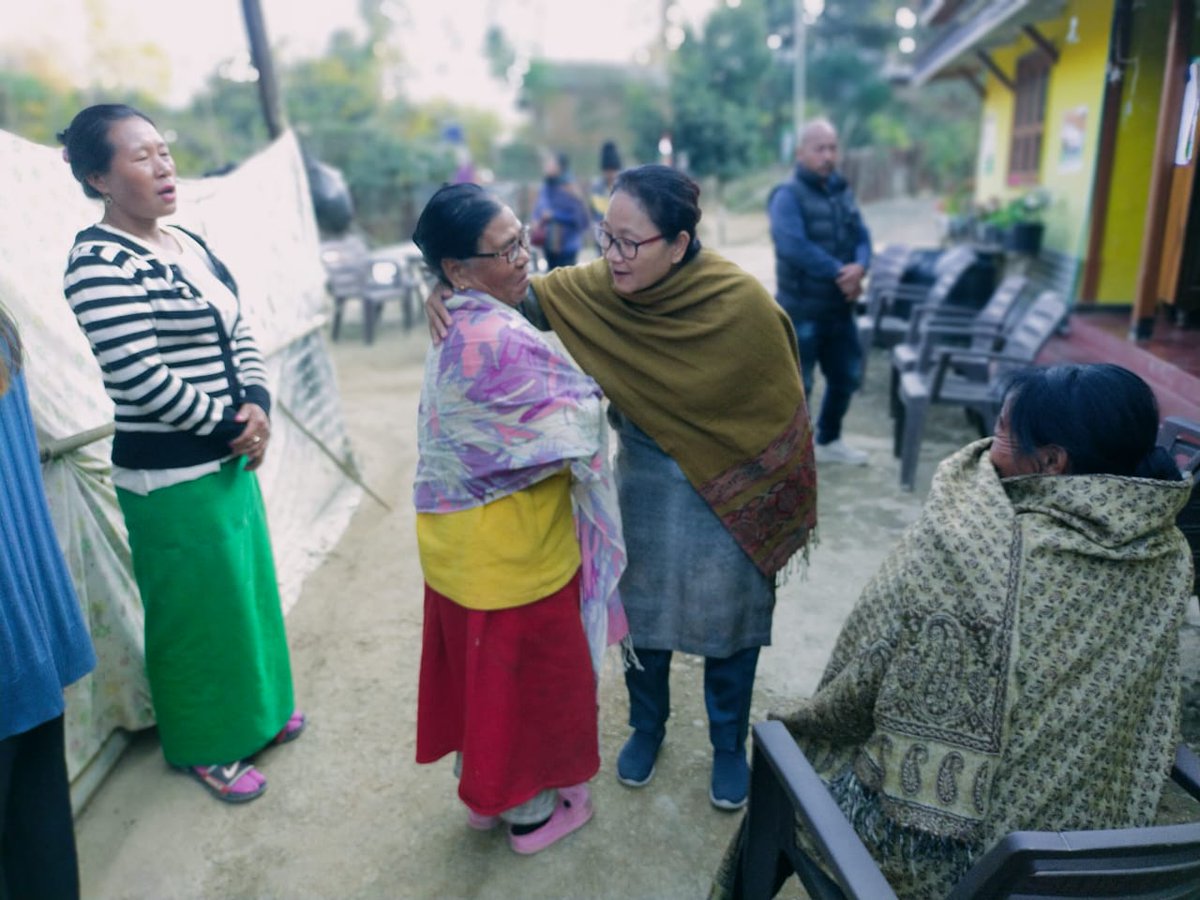 KimHaokipINC's tweet photo. Women are the pride of Manipur.
Today, while visiting door to door at Island Block, women and senior citizens showered their blessings on me.
Manipur is waiting for change.
#ManipurWithCongress
#ManipurElections2022 https://t.co/72PHyViBcL