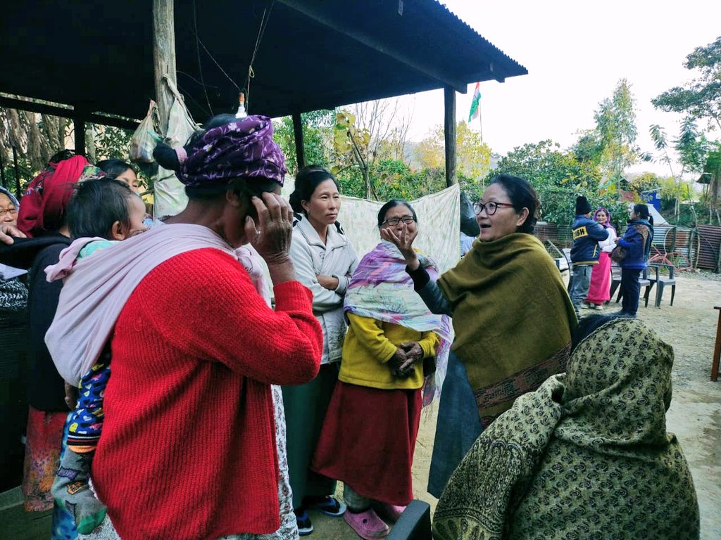 KimHaokipINC's tweet photo. Women are the pride of Manipur.
Today, while visiting door to door at Island Block, women and senior citizens showered their blessings on me.
Manipur is waiting for change.
#ManipurWithCongress
#ManipurElections2022 https://t.co/72PHyViBcL