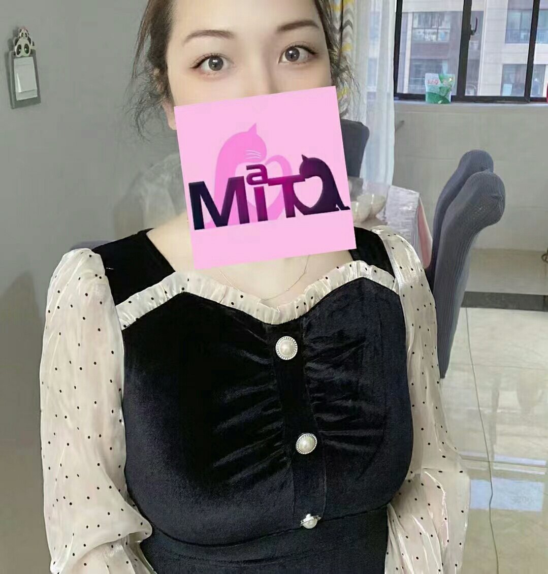 mitanaiuu's tweet photo. 女生档案
昵称：宝宝
坐标：#杭州
年龄：25
身高：169
体重：102
职业：#主播
星座：白羊
Cup：36c
擅长：喜欢安静
性格：外向
喜欢的男生类型：阳光
#女神婊 #女奴 #调教 #腿控 #陪玩 #私房照 #抖音 #快手 #抖阴 #美腿 #反差婊 #极品美女 #空乘 #交友 #模特 #外拍 #老师 #美腿 #美足 #棚拍 #黑丝 https://t.co/Xir0InChqs