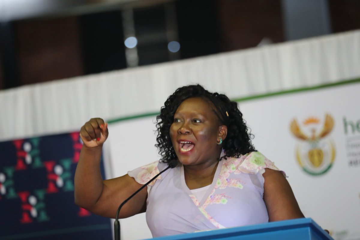 HigherEduGovZA's tweet photo. "Young students have a responsibility to educate each other about Sexual Reproductive Health Awareness" MEC for Health Ms Nomagugu Simelane - Zulu #SaveStudentLives #StudentsHealth #KeReady https://t.co/OaoKbYELET