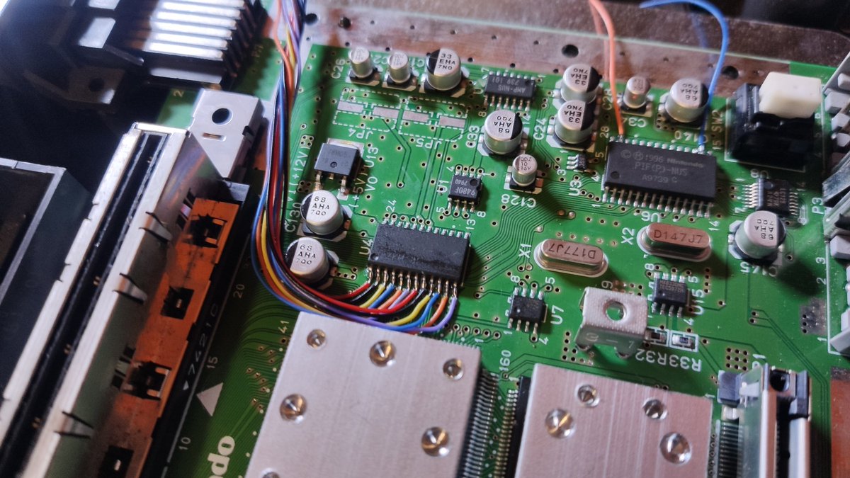 Chipnmodz's tweet photo. #Mod #RGB sur #Nintendo64 NUS-001(EUR) avec le #N64RGB de Tim Worthington !
La qualitΓ© d'image est incomparable avec le (mauvais) signal composite d'origine !
#Retrogaming #N64 #Nintendo #ModRGB
Forfait installation disponible sur le shop: https://t.co/4Wd32LWLFX https://t.co/Xi0SrB0aOg