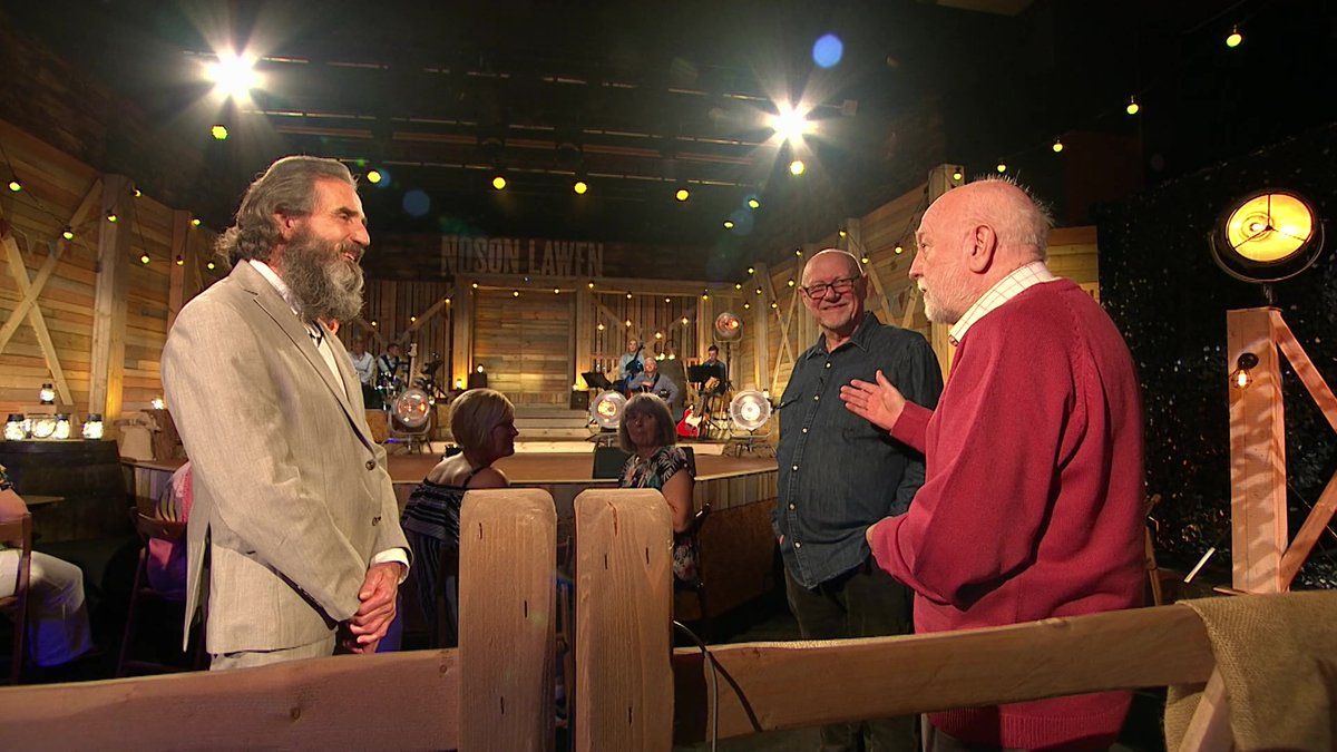nosonlawen's tweet photo. ⭐️ Bryn Fôn sy'n cyflwyno rhai o gantorion gorau Cymru fydd yn dathlu talent y cyfansoddwr Emyr Huws Jones. 
⏰ Nos Sadwrn am 8.00 ar @S4C https://t.co/3TjVFsh7dt
