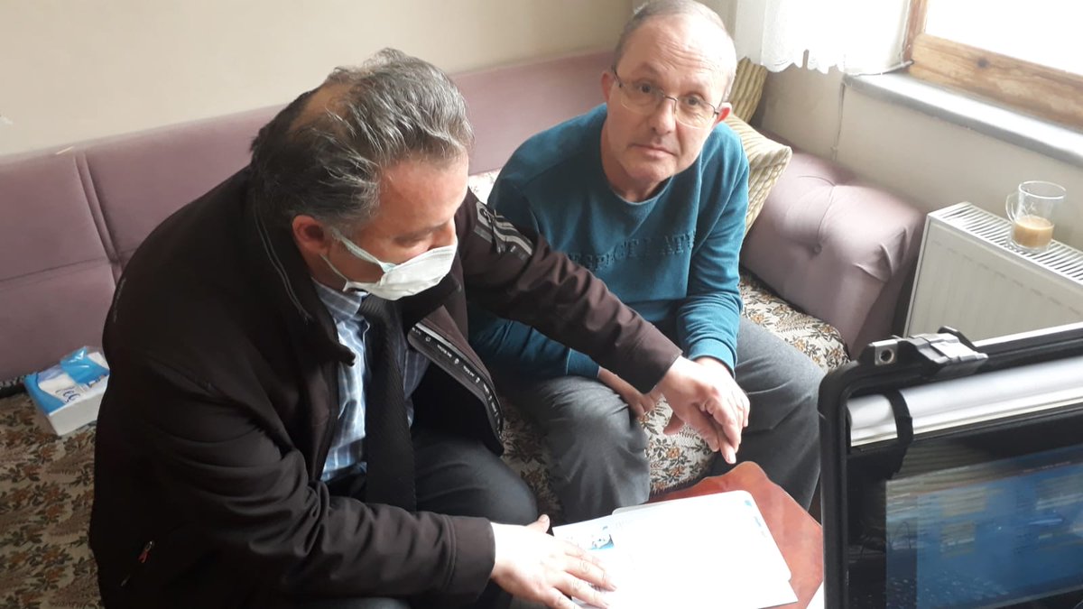 Yücel Beyin TC kimlik kartı başvurusunu evinde aldık