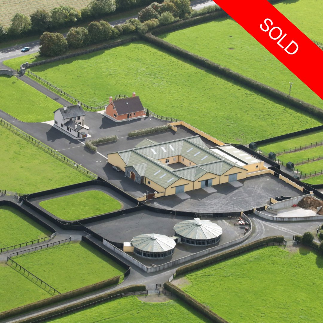 GoffsProperty's tweet photo. 𝐒𝐎𝐋𝐃🤝

Congratulations to the new owners of Castleshane Stud, an exceptional turnkey breeding complex comprised of c.74 acres of prime Limerick land 🍀

Check out the link in our bio for more quality country properties 

#GoffsProperty #IrishRealEstate https://t.co/Vv1xmDECAZ