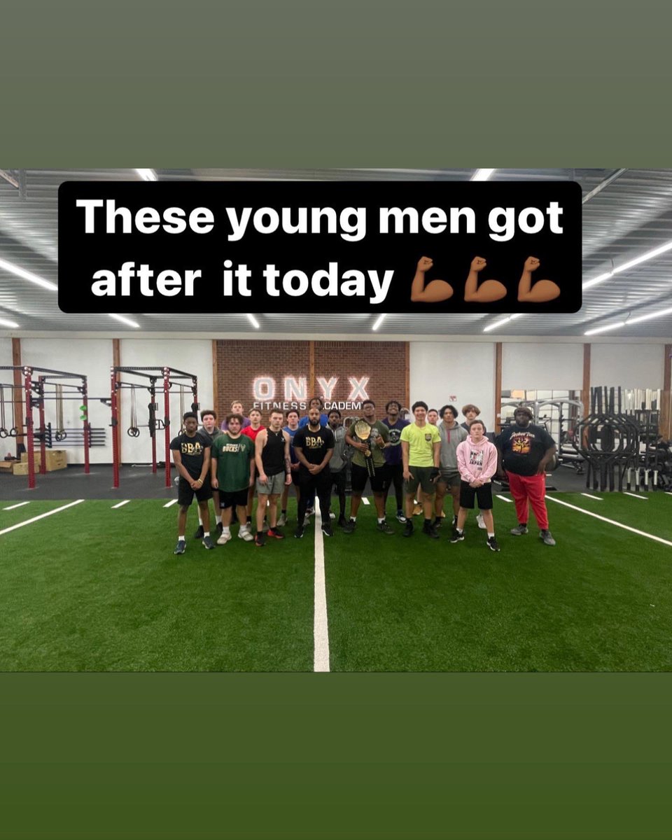 ArmedPHorce's tweet photo. Lower Body Control Focus Today 💪🏾💪🏾

#BBAATHLETICS
#ONYXFITNESSACADEMY https://t.co/R7Wpx6aIoM