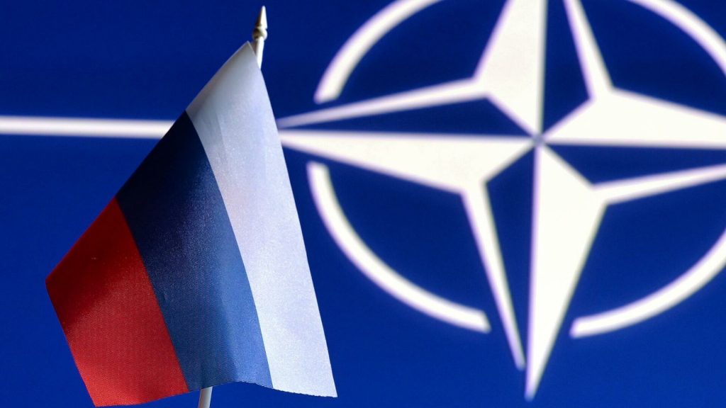yunier_sifonte's tweet photo. #ATENCIÓN | Ahora que corren ríos de tinta sobre #Rusia 🇷🇺 , el #Donbass y las tensiones con #Ucrania 🇺🇦, la Unión Europea 🇪🇺 y #EEUU 🇺🇲, vale la pena preguntarse: ¿Qué rol ha jugado la #OTAN en Europa del Este? ¿Por qué #Putin la quiere lejos de sus fronteras? 

‼️Abro hilo👇 https://t.co/si667sRkWw