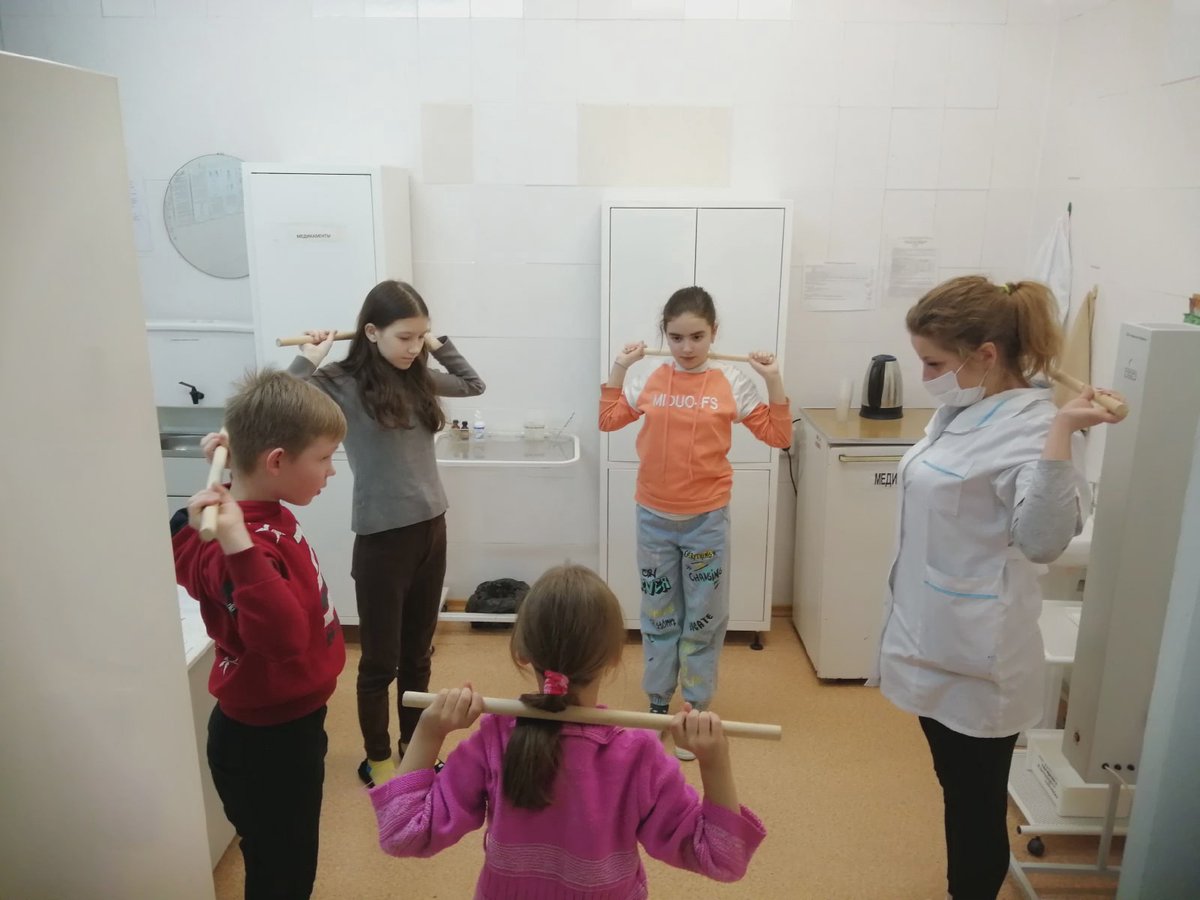 srcnes's tweet image. #mspno Медицинская сестра Ерина О.П. провела занятие на укрепление осанки и снятие мышечного напряжения. Здоровый позвоночник для человека любого возраста, и особенно ребенка, является одним из главных условий нормального развития.