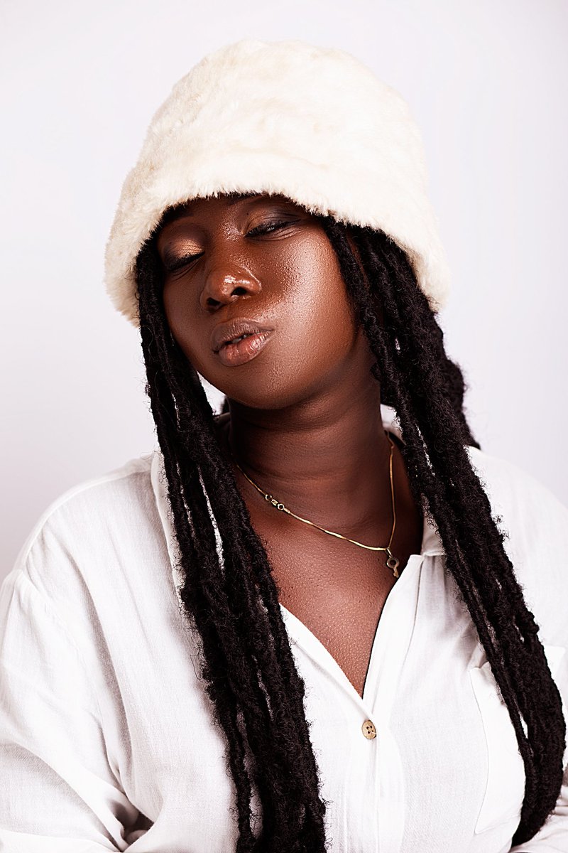 jnabstudio's tweet photo. New day with great openings. Anything of photography just book us😊.

📸: @michie_belino 

#JnabStudio https://t.co/GehPS9YnAF