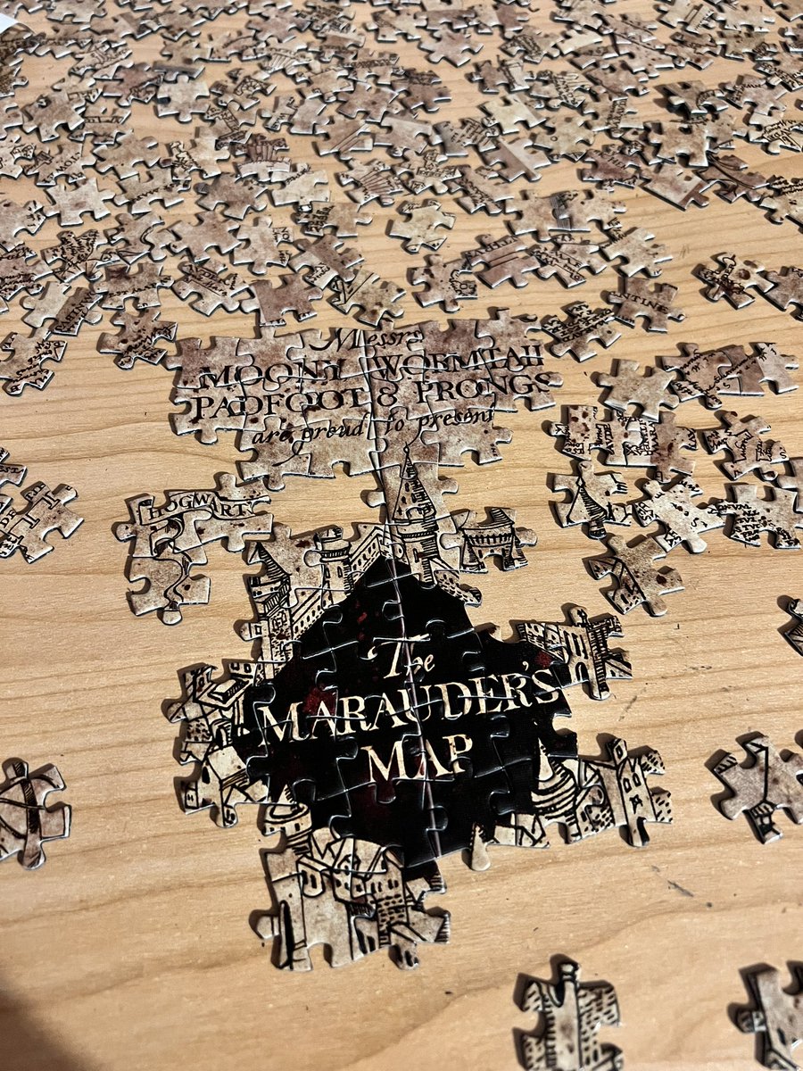 youareart13's tweet photo. Chi cazzo me lโha fatto fare #themaraudersmap https://t.co/T2gKB9Dvdn