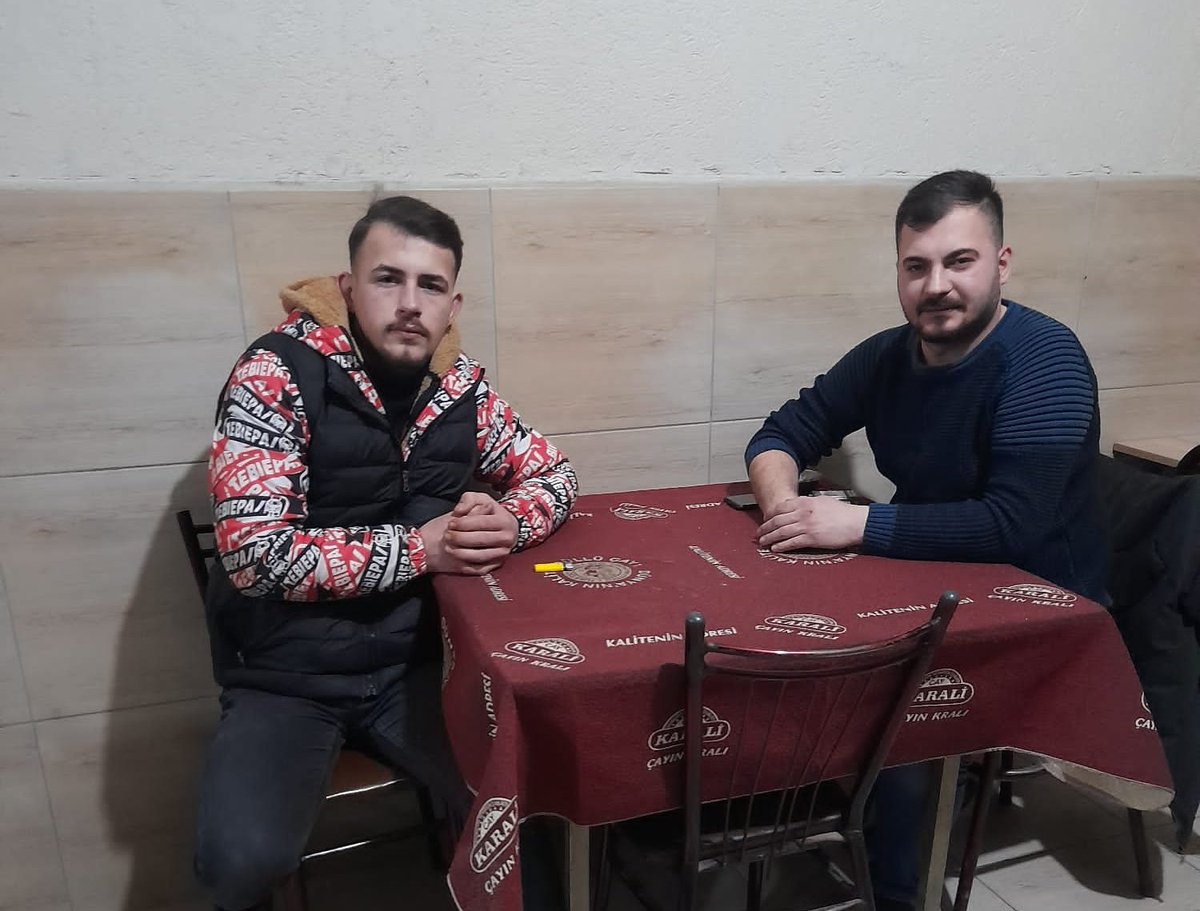 inegolakgenc's tweet photo. Teşkilat Birimimizin düzenlemiş olduğu Mahalle Başkanları ziyaretlerimizde Akbaşlar Mahalle Başkanımız #YusufArslan'ı Teşkilat Başkan Yardımcımız @fatiiharslannn ve birim arkadaşlarımız ile birlikte ziyarette bulunduk. https://t.co/pyceQ04W9I