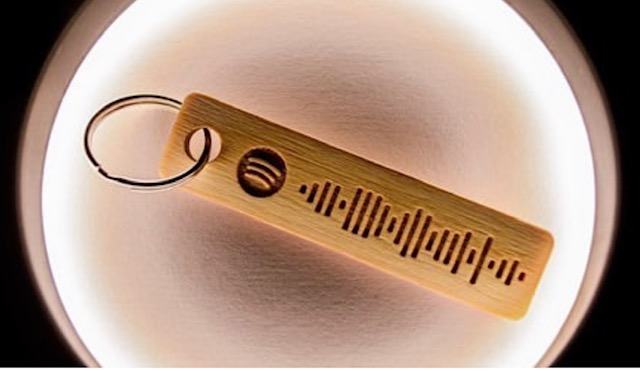 CarnoustieHigh's tweet photo. The Enterprise group are selling Spotify Keyrings. 
£5 per keyring with a link to the song of your choice! 
To order contact them directly on their Instagram page: @mcnicolandco https://t.co/RYjPpVlOtZ